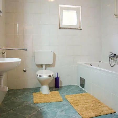 Apartment Ante Solin